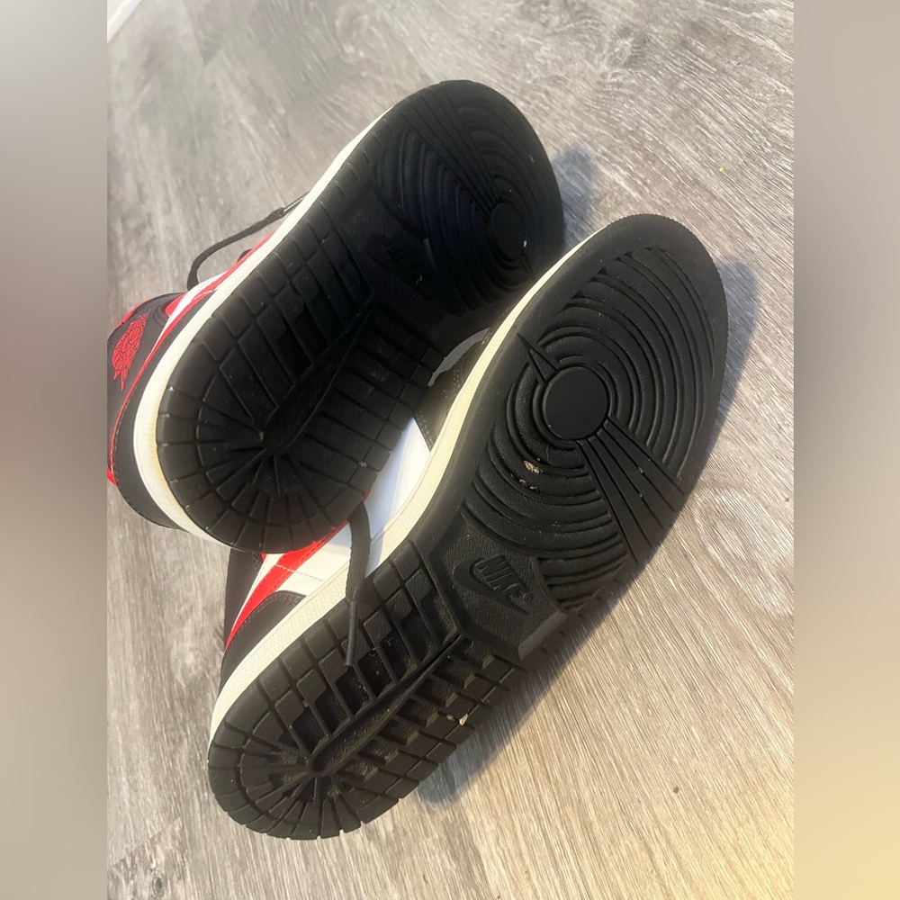 Air Jordan 1 Mid - Picture 5 of 7